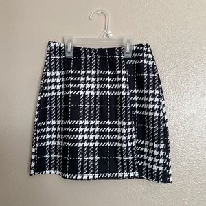 black and white plaid mini skirt